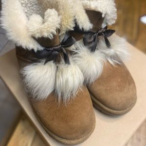Ugg Gita Boots
